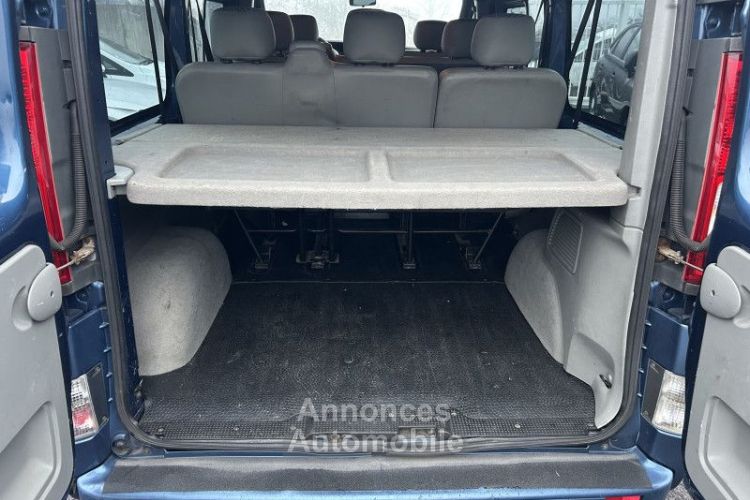 Renault Trafic II PASSENGER L2H1 1200 2.0 DCI 115CH EXPRESSION - <small></small> 11.990 € <small>TTC</small> - #9