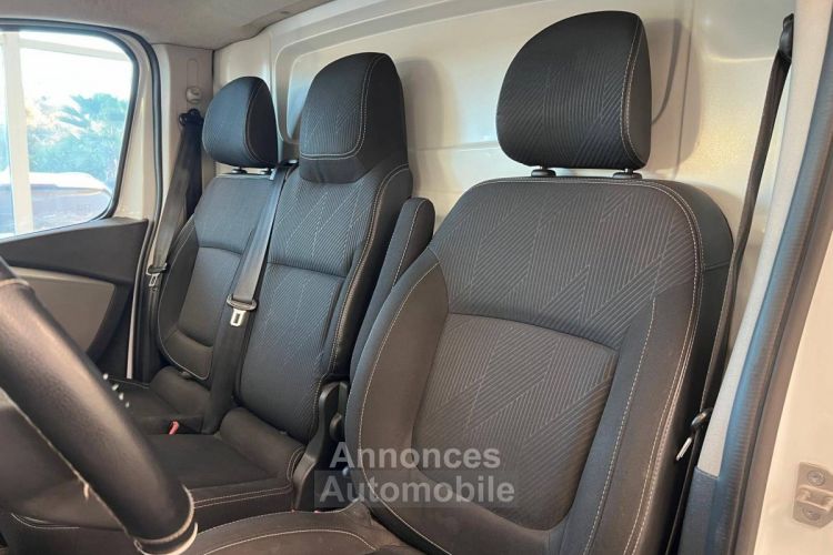 Renault Trafic III 1.6 dCi 125 Energy L2 Life - <small></small> 15.900 € <small>TTC</small> - #10