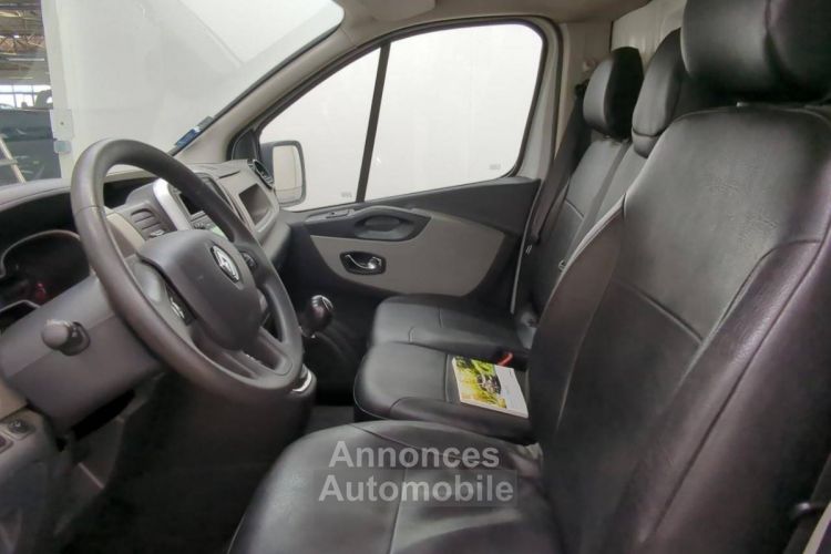 Renault Trafic III 1.6 DCi 125 Grand Confort L1H1 - <small></small> 13.900 € <small>TTC</small> - #8