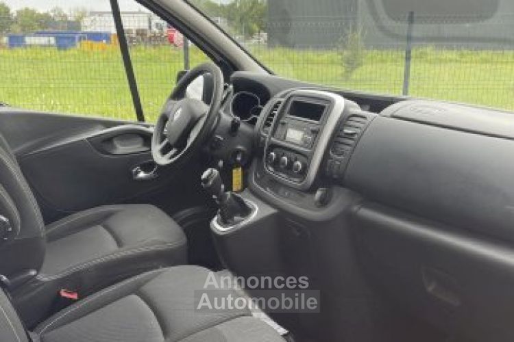 Renault Trafic III 1.6 DCI 95 CV L1H1 ATTELAGE - <small></small> 17.990 € <small>TTC</small> - #3