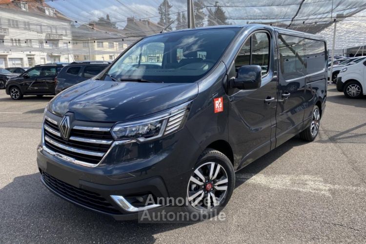 Renault Trafic III (2) CABINE APPROFONDIE L2H1 3000 KG BLUE DCI 150 EDC RED EXCLUSIVE - <small></small> 40.890 € <small></small> - #1