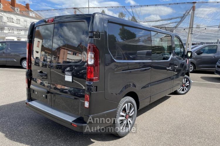 Renault Trafic III (2) CABINE APPROFONDIE L2H1 3000 KG BLUE DCI 150 EDC RED EXCLUSIVE - <small></small> 40.890 € <small></small> - #6