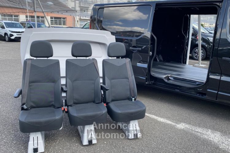 Renault Trafic III (2) CABINE APPROFONDIE SIEGES AMOVIBLES L2H1 3000 KG DCI 150 GRAND CONFORT EDC - <small></small> 46.500 € <small></small> - #16