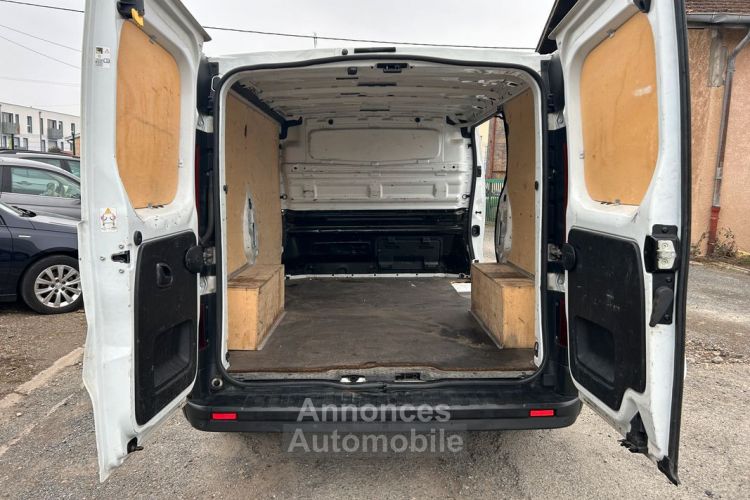 Renault Trafic III 2.0 l DCi 120 cv S&S 1000 Grand Confort Crit'air 2 - <small></small> 17.640 € <small>TTC</small> - #4