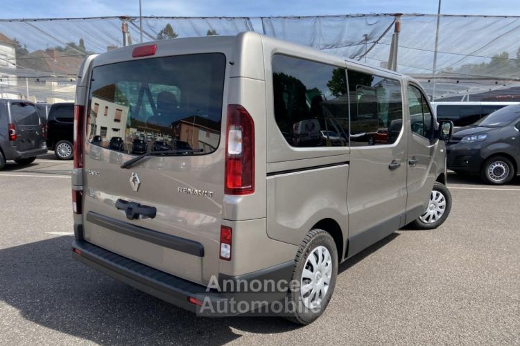 Renault Trafic III COMBI 1.6 DCI 145 ENERGY INTENS L1 9PL - <small></small> 24.900 € <small>TTC</small> - #8