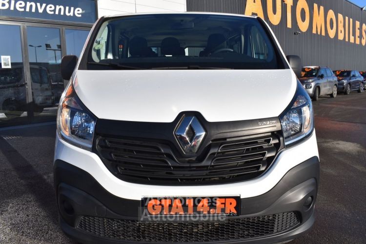 Renault Trafic III COMBI L1 1.6 DCI 125CH ENERGY LIFE 9 PLACES - <small></small> 24.490 € <small>TTC</small> - #17