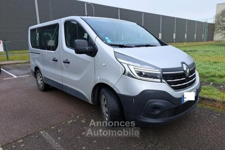 Renault Trafic III COMBI L1 2.0 DCI 145CH ENERGY S&S ZEN 8 PLACES - <small></small> 27.890 € <small>TTC</small> - #2