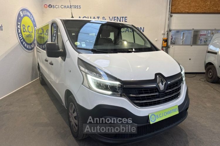 Renault Trafic III COMBI L2 2.0 DCI 120CH S&S ZEN 9  PLACES - <small></small> 26.390 € <small>TTC</small> - #2