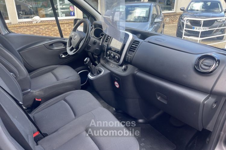 Renault Trafic III COMBI L2 2.0 DCI 145CH ENERGY S&S INTENS 9 PLACES - <small></small> 27.990 € <small>TTC</small> - #7