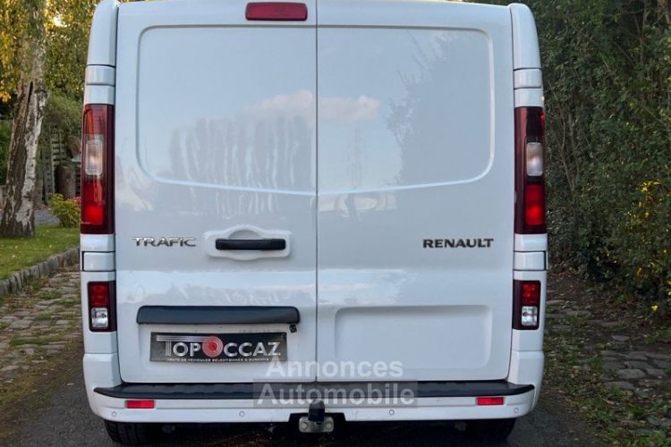 Renault Trafic III FG 1.6 DCI 115CH CABINE APPROFONDIE CONFORT 6 PLACES 2016 - <small></small> 15.990 € <small>TTC</small> - #6