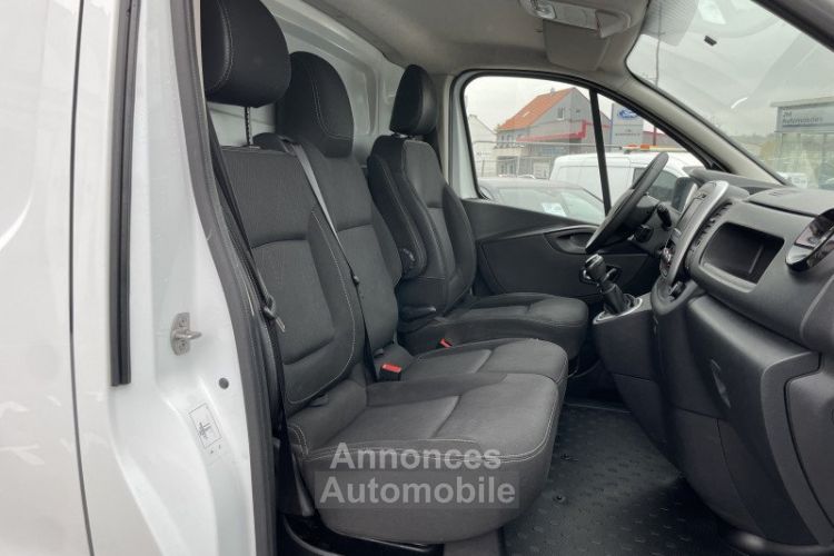 Renault Trafic III FG / A PARTIR DE 201,55/MOIS L2H1 1300 2.0 DCI 120CH GRAND CONFORT E6 - <small></small> 18.970 € <small>TTC</small> - #11