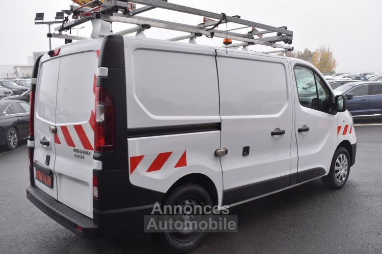 Renault Trafic III FG L1H1 1000 1.6 DCI 125CH ENERGY GRAND CONFORT EURO6 - <small></small> 22.490 € <small>TTC</small> - #2