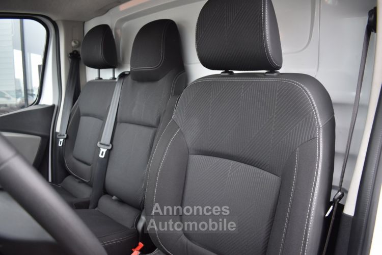 Renault Trafic III FG L1H1 1000 1.6 DCI 125CH ENERGY GRAND CONFORT EURO6 - <small></small> 22.490 € <small>TTC</small> - #15