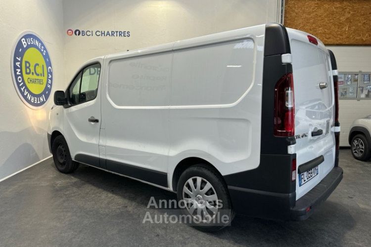 Renault Trafic III FG L1H1 1200 1.6 DCI 125CH ENERGY GRAND CONFORT EURO6 - <small></small> 18.490 € <small>TTC</small> - #4