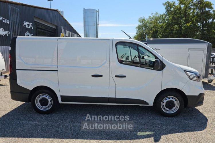 Renault Trafic III FG L1H1 2T8 2.0 BLUE DCI 130CH GRAND CONFORT - <small></small> 22.900 € <small>TTC</small> - #2