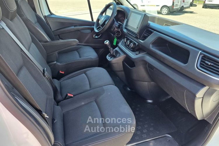 Renault Trafic III FG L1H1 2T8 2.0 BLUE DCI 130CH GRAND CONFORT - <small></small> 22.900 € <small>TTC</small> - #14