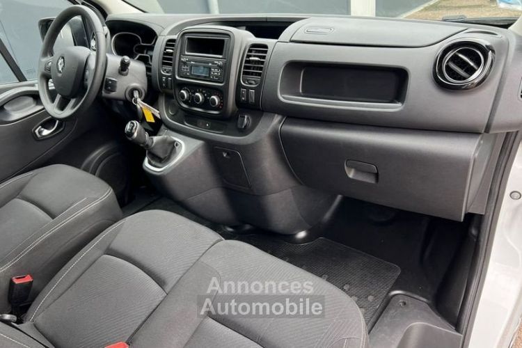 Renault Trafic III FG L2H1 1300 2.0 DCI 120CH GRAND CONFORT E6 - <small></small> 19.990 € <small>TTC</small> - #6