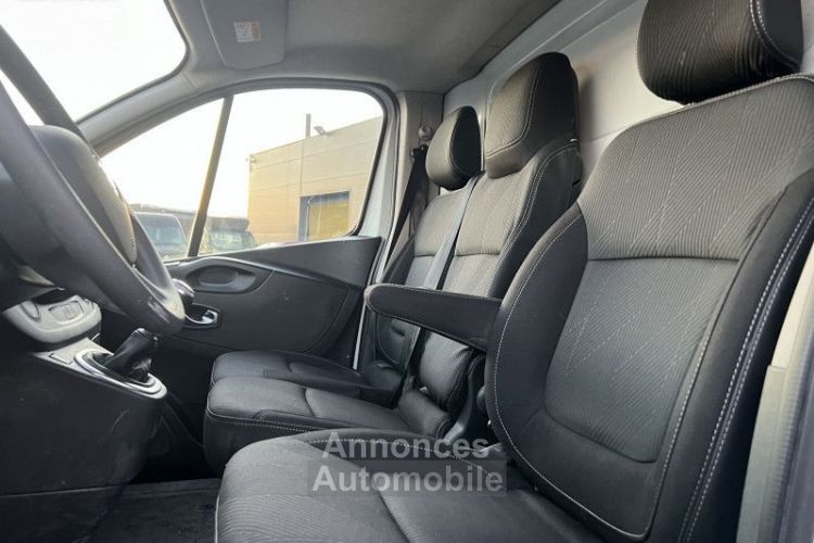 Renault Trafic III FG L2H2 1200 2.0 DCI 145CH ENERGY GRAND CONFORT E6 - <small></small> 16.660 € <small></small> - #7