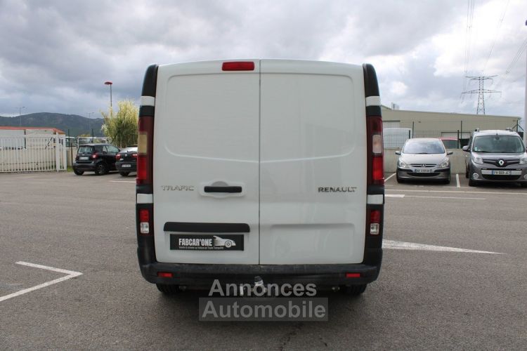 Renault Trafic iii fourgon grand confort l1h1 1000 dci 95 - prix ht - <small></small> 11.242 € <small>TTC</small> - #4