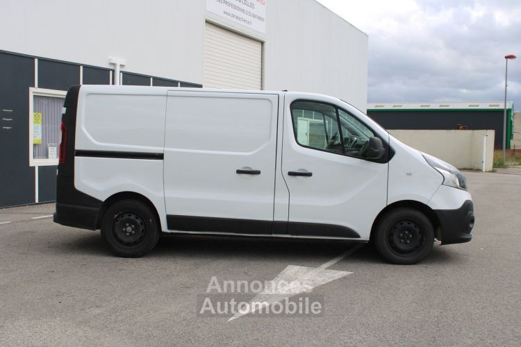 Renault Trafic iii fourgon grand confort l1h1 1000 dci 95 - prix ht - <small></small> 11.242 € <small>TTC</small> - #6