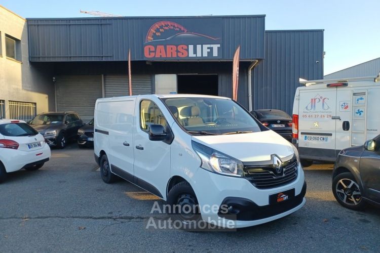 Renault Trafic III FOURGON L1H1 1.6 DCi 90CV, HISTORIQUE D ENTRETIEN A JOUR, PAS DE FAP d'ADBLUE - <small></small> 11.490 € <small>TTC</small> - #1