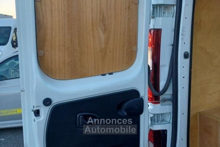 Renault Trafic III FOURGON L1H1 1.6 DCi 90CV, HISTORIQUE D ENTRETIEN A JOUR, PAS DE FAP d'ADBLUE - <small></small> 11.490 € <small>TTC</small> - #10