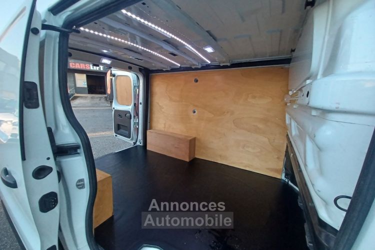 Renault Trafic III FOURGON L1H1 1.6 DCi 90CV, HISTORIQUE D ENTRETIEN A JOUR, PAS DE FAP d'ADBLUE - <small></small> 11.490 € <small>TTC</small> - #12