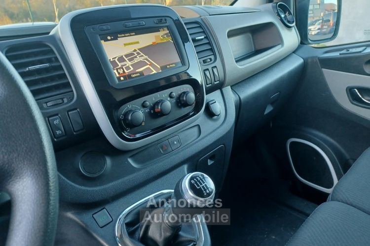 Renault Trafic III FOURGON L1H1 1.6 DCi 90CV, HISTORIQUE D ENTRETIEN A JOUR, PAS DE FAP d'ADBLUE - <small></small> 11.490 € <small>TTC</small> - #18