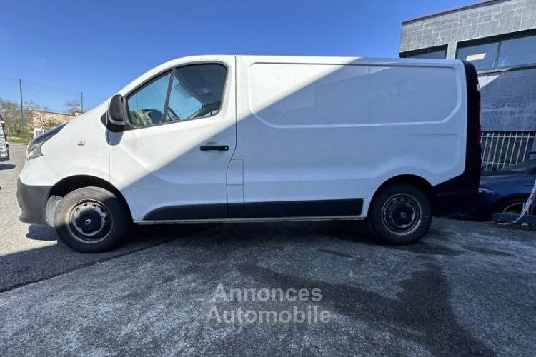 Renault Trafic III FOURGON L1H11.6 DCI 90 - 21700 KMS HISTORIQUE COMPLET FINANCEMENT POSSIBLE - <small></small> 16.490 € <small>TTC</small> - #5