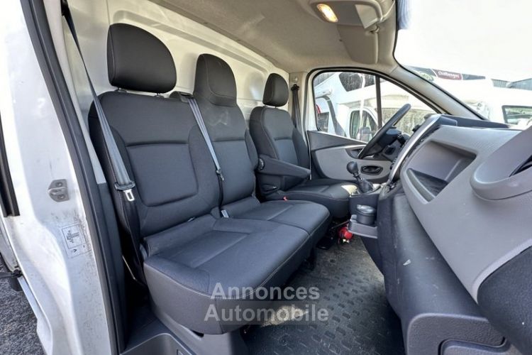 Renault Trafic III FOURGON L1H11.6 DCI 90 - 21700 KMS HISTORIQUE COMPLET FINANCEMENT POSSIBLE - <small></small> 16.490 € <small>TTC</small> - #12