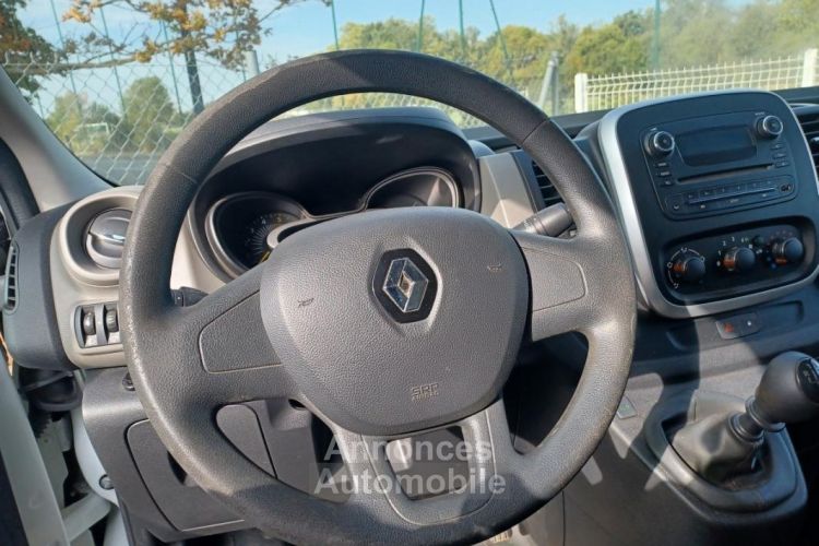 Renault Trafic III FOURGON L2H1 1200 1.6 dCi 16V ENERGY 120cv -KIT EMBRAYAGE NEUF - MOTEUR A CHAINE - <small></small> 9.990 € <small>TTC</small> - #17