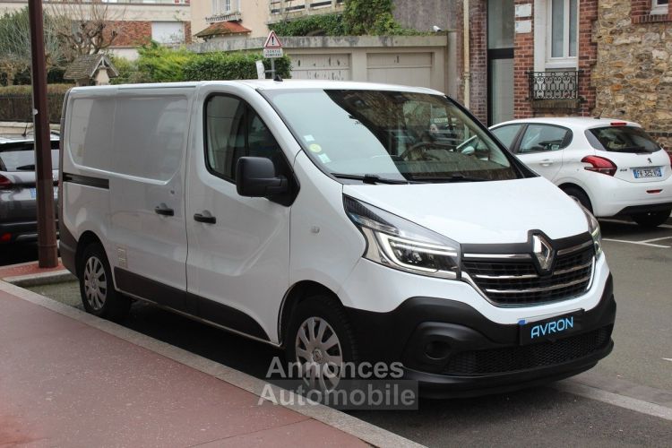 Renault Trafic III FOURGON TOLE CONFORT L1H1 1300 DCI 95 - <small></small> 11.490 € <small>TTC</small> - #22