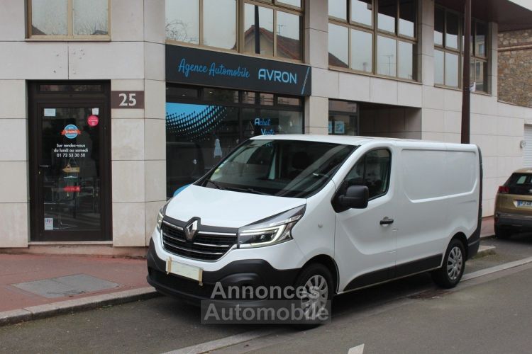 Renault Trafic III FOURGON TOLE CONFORT L1H1 1.6vDCI 95 - <small></small> 14.990 € <small>TTC</small> - #1