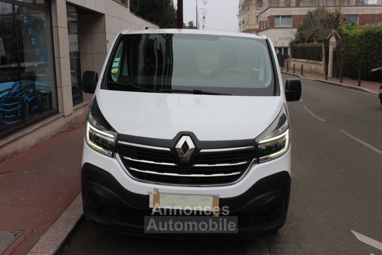 Renault Trafic III FOURGON TOLE CONFORT L1H1 1.6vDCI 95 - <small></small> 14.990 € <small>TTC</small> - #2