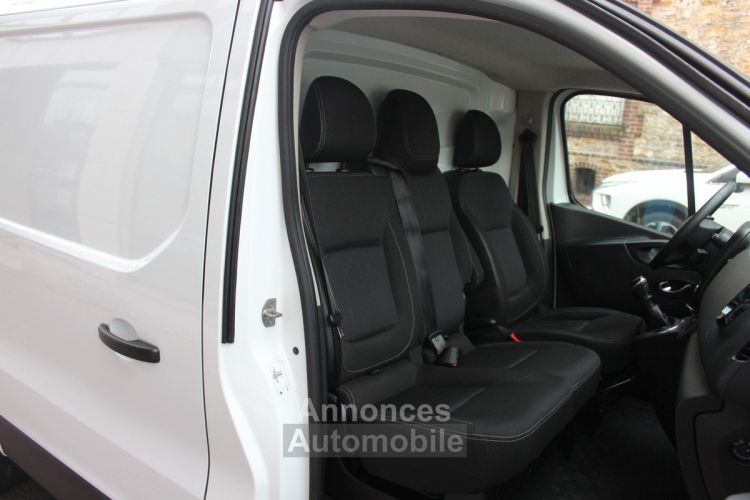 Renault Trafic III FOURGON TOLE CONFORT L1H1 1.6vDCI 95 - <small></small> 14.990 € <small>TTC</small> - #6