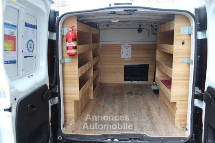 Renault Trafic III FOURGON TOLE CONFORT L1H1 1.6vDCI 95 - <small></small> 14.990 € <small>TTC</small> - #15