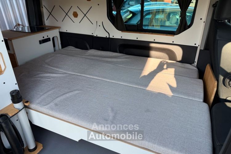 Renault Trafic III L1H1 2T8 2.0 DCi 130ch BVM6 Grand Confort Aménagé VAN MANIA 1ère main FR 3 places TVA 2 Couchages Caméra Angles morts Douche Gazinière Attelage Pa - <small></small> 41.990 € <small></small> - #4