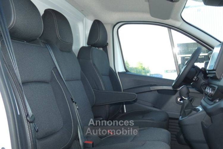 Renault Trafic III L1H1 BlueDCi 150 Grand Confort EDC (Neuf, Camera, Attelage) - <small></small> 28.325 € <small>TTC</small> - #6