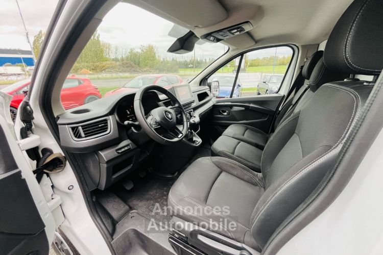 Renault Trafic L1 H1 2T8 2,0 DCI 130 GRAND CONFORT GPS ANDROID FEUX FULL LED APPLE CARPLAY RADAR DE RECUL RE - <small></small> 21.990 € <small>TTC</small> - #16