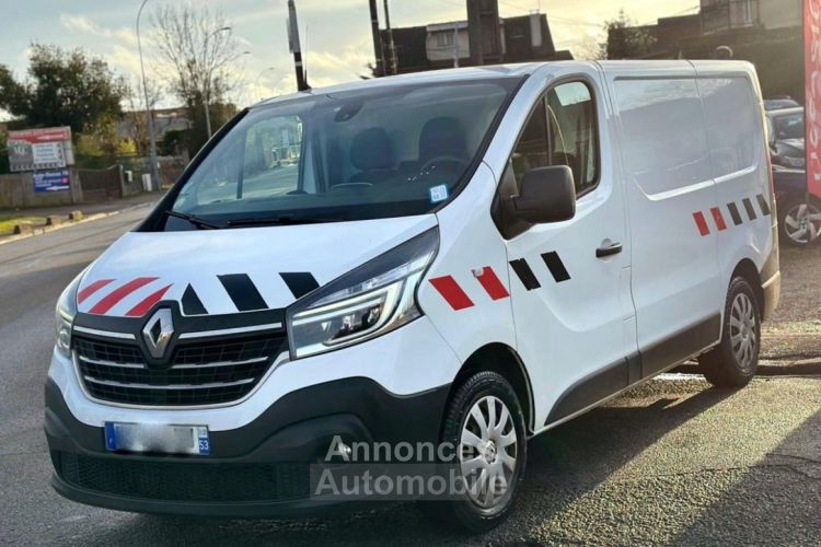 Renault Trafic L1H1 1000 Confort 2.0 dCi 120CV BVM6 10825HT TBEG - <small></small> 12.990 € <small>TTC</small> - #1