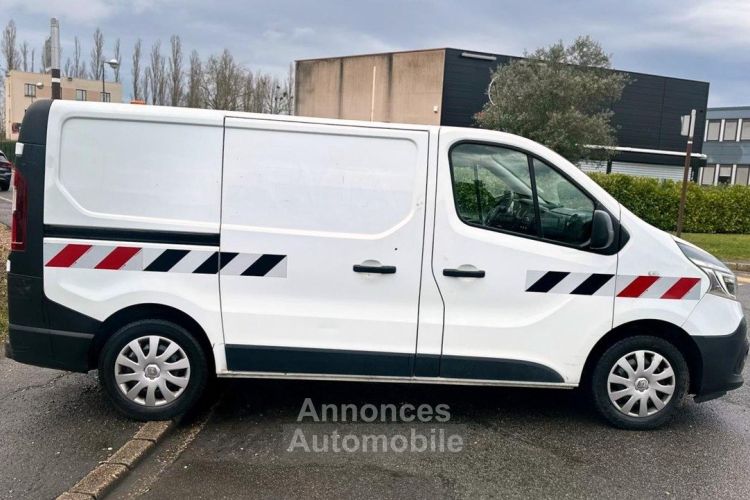 Renault Trafic L1H1 1000 Confort 2.0 dCi 120CV BVM6 11659HT ENTRETIEN JOUR TBEG - <small></small> 13.990 € <small>TTC</small> - #6