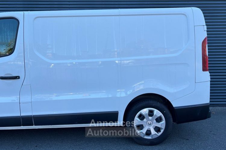 Renault Trafic L1H1 2T8 2.0 Blue dCi 130ch Confort / CarPlay / Led pure vision / TVA Récupérable - <small></small> 23.490 € <small>TTC</small> - #4