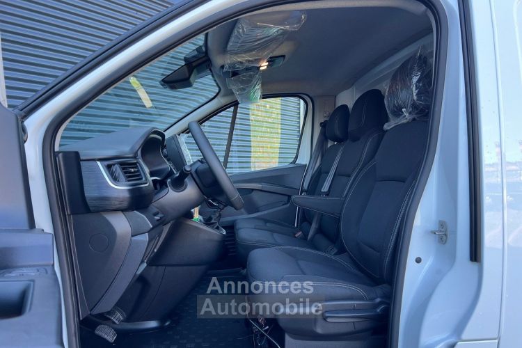 Renault Trafic L1H1 2T8 2.0 Blue dCi 130ch Confort / CarPlay / Led pure vision / TVA Récupérable - <small></small> 23.490 € <small>TTC</small> - #6