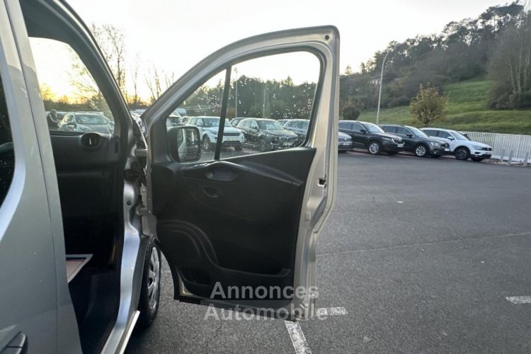 Renault Trafic L2 2.0 dCi - 120 - S&S III COMBI Combi Zen L2H1 TVA RECUPERABLE + GPS - <small></small> 23.990 € <small></small> - #30