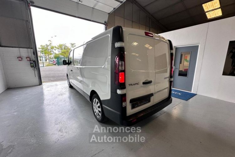 Renault Trafic L2H1 1300 Kg 2.0 dCi - 120  Fourgon Confort L2H1 Prix HT - <small></small> 15.990 € <small></small> - #4