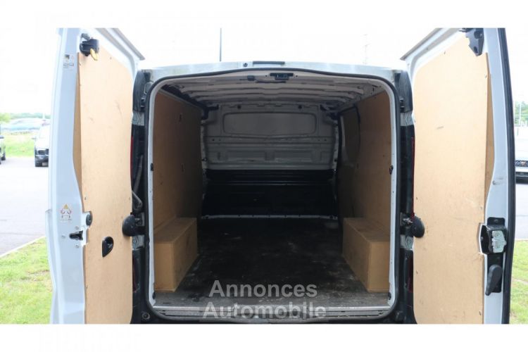 Renault Trafic L2H1 1300 Kg 2.0 dCi - 120 III FOURGON Fourgon Grand Confort L2H1 PHASE 2 - <small></small> 15.900 € <small></small> - #24