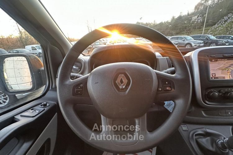 Renault Trafic L2H1 1.6 Energy dCi - 125 Combi Life L2H1 TVA RECUPERABLE + GPS + RADAR AR - <small></small> 19.990 € <small></small> - #19