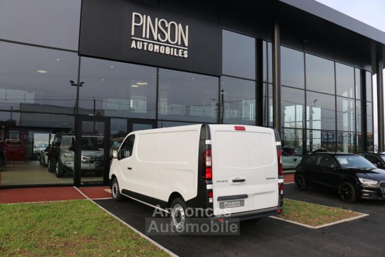 Renault Trafic L2H1 3000 Kg 2.0 Blue dCi - 150 III FOURGON Fourgon Grand Confort L2H1 PHASE 3 - <small></small> 33.900 € <small></small> - #6