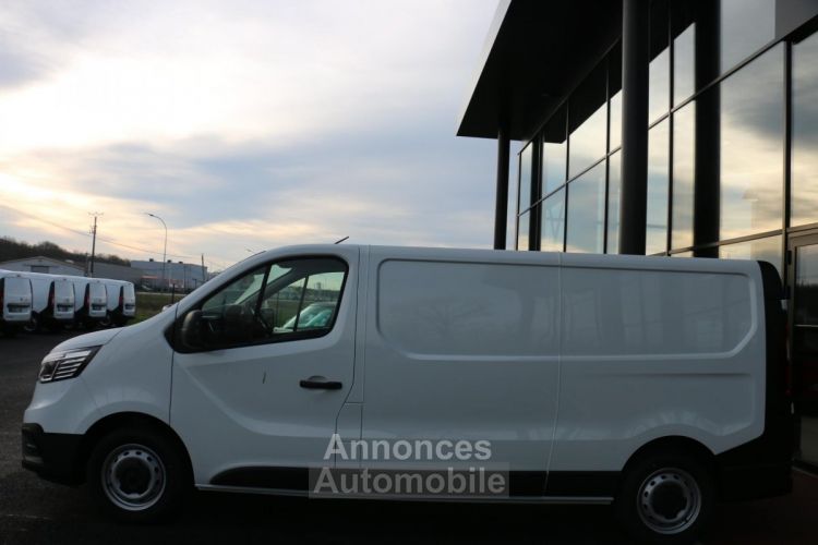 Renault Trafic L2H1 3000 Kg 2.0 Blue dCi - 150 III FOURGON Fourgon Grand Confort L2H1 PHASE 3 - <small></small> 33.900 € <small></small> - #15