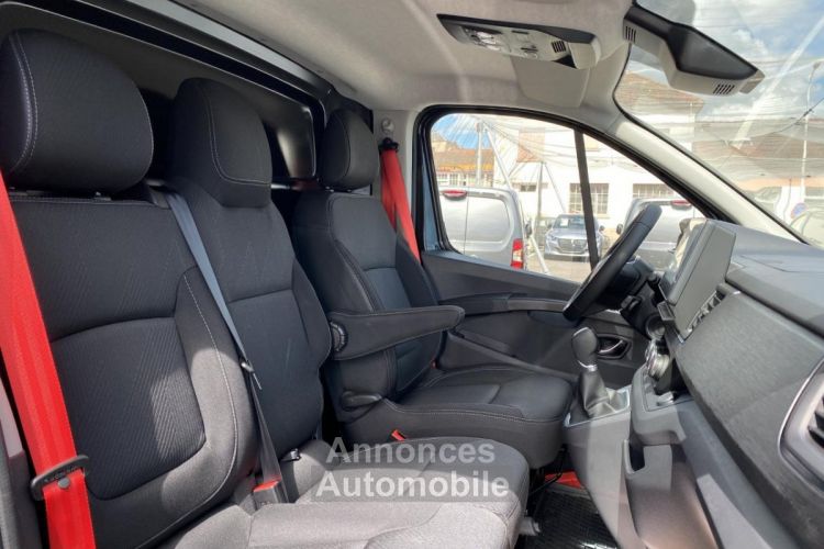 Renault Trafic L2H1 FOURGON 3000 Kg 2.0 Blue dCi 150 EDC RED EDITION EXCLUSIVE - <small></small> 39.490 € <small></small> - #9